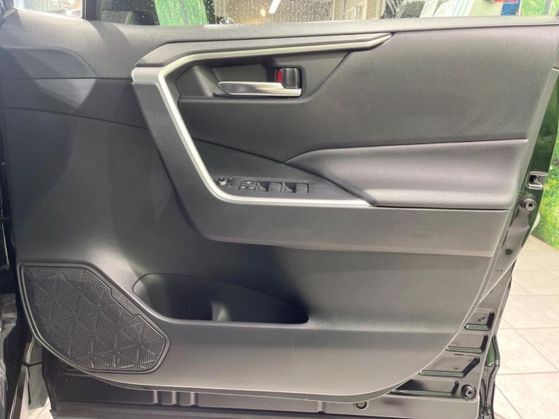 2019 Toyota RAV4 6BA-MXAA52 (UW-6a2ccab522ffe)[15]
