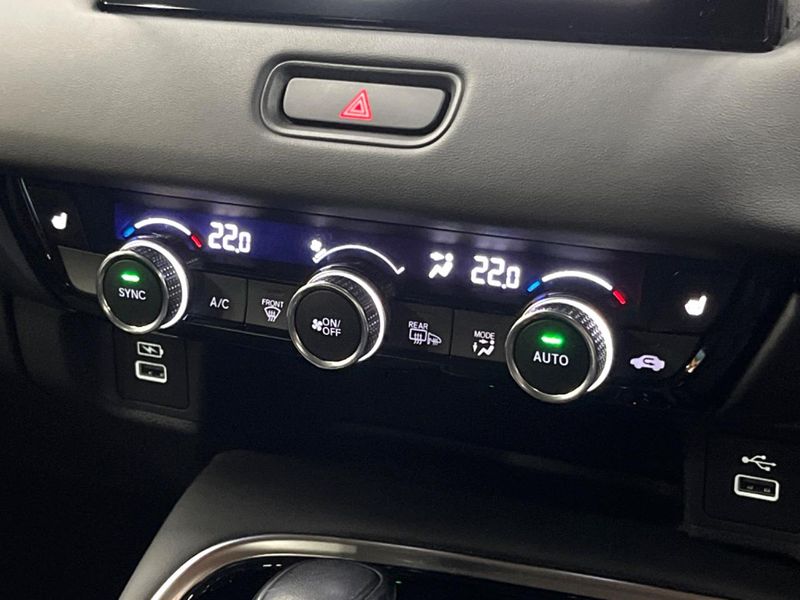 2021 Honda Vezel 6AA-RV5 (UW-6a2ccb0fe22b8)[8]