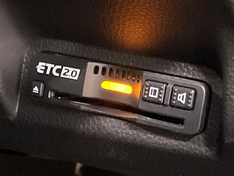 2021 Honda Vezel 6AA-RV5 (UW-6a2ccb0fe22b8)[23]