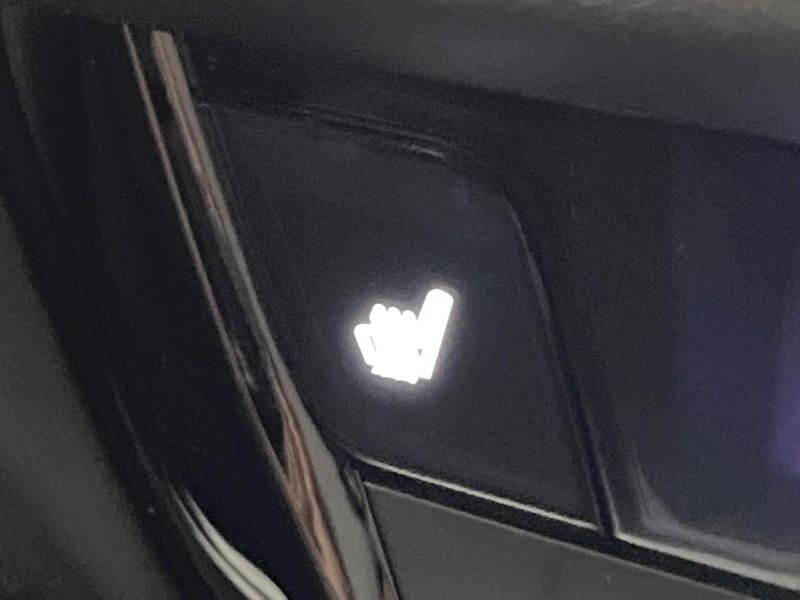 2021 Honda Vezel 6AA-RV5 (UW-6a2ccb0fe22b8)[9]