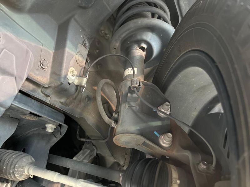 2016 Subaru Forester DBA-SJ5 (UW-6a2ccb23b3b04)[26]
