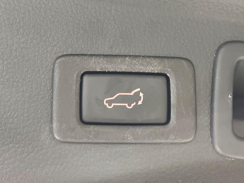2016 Subaru Forester DBA-SJ5 (UW-6a2ccb23b3b04)[22]