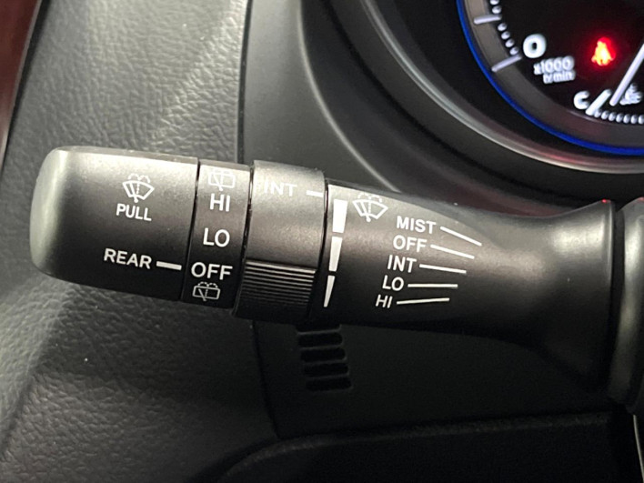 2014 Toyota Land Cruiser Prado CBA-TRJ150W (UW-6a2ccb2e6c78d)[14]
