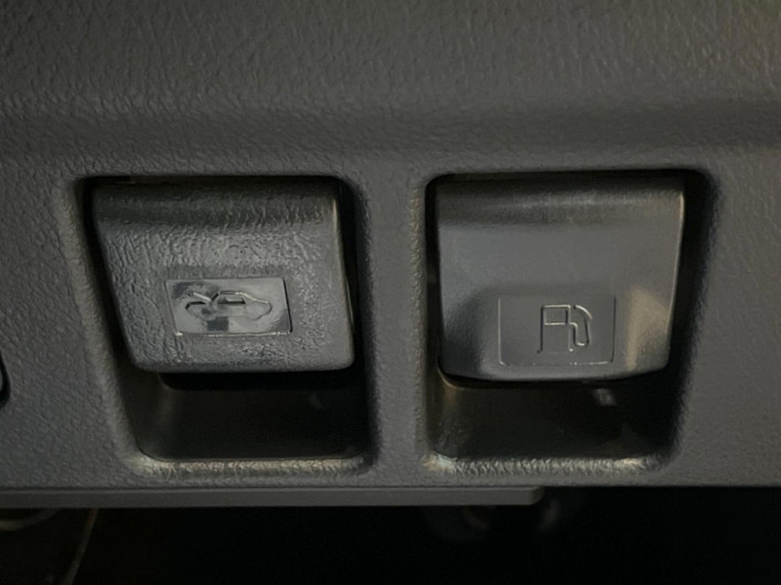 2021 Toyota Land Cruiser Prado 3BA-TRJ150W (UW-6a2ccb2f153a4)[22]