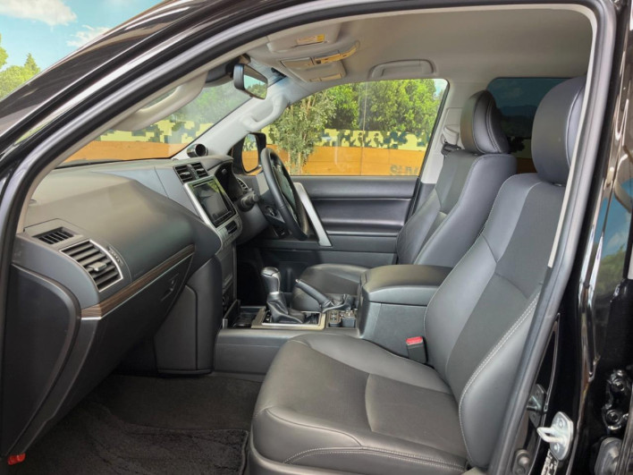 2021 Toyota Land Cruiser Prado 3BA-TRJ150W (UW-6a2ccb2f153a4)[4]