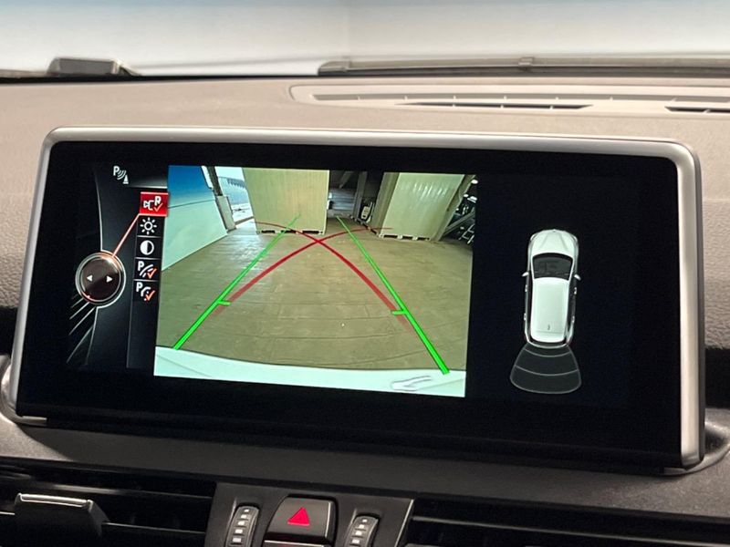 2015 BMW 2 Series LDA-2C20 (UW-6a2ccb4614486)[18]