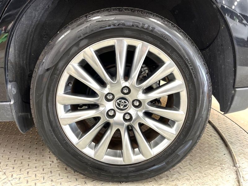 2017 Toyota Harrier DBA-ZSU60W (UW-6a2ccb69c52ea)[22]