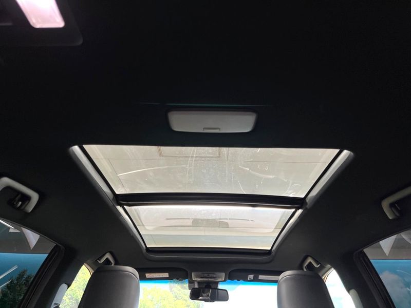 2017 Toyota Harrier DBA-ZSU60W (UW-6a2ccb69c52ea)[10]