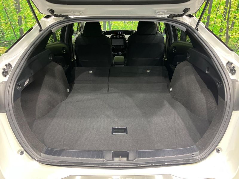 2019 Toyota Prius DAA-ZVW51 (UW-6a2ccb784b21c)[8]
