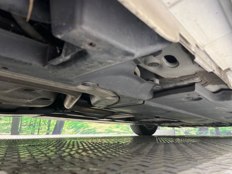 2019 Toyota Prius DAA-ZVW51 (UW-6a2ccb784b21c)[13]
