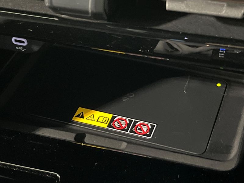 2024 Toyota Alphard 3BA-AGH40W (UW-6a2e1a61f25cc)[10]