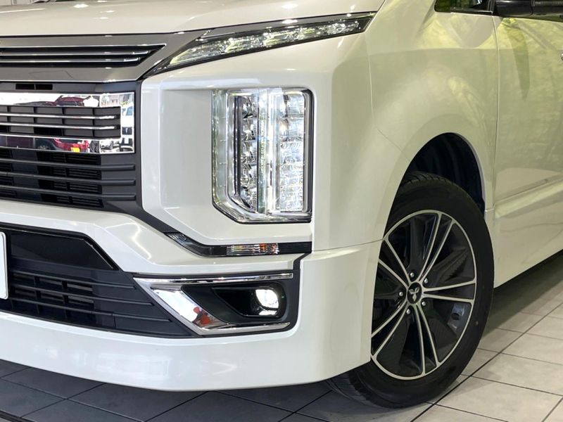 2020 Mitsubishi Delica D:5 3DA-CV1W (UW-6a2e1aa2ce131)[13]