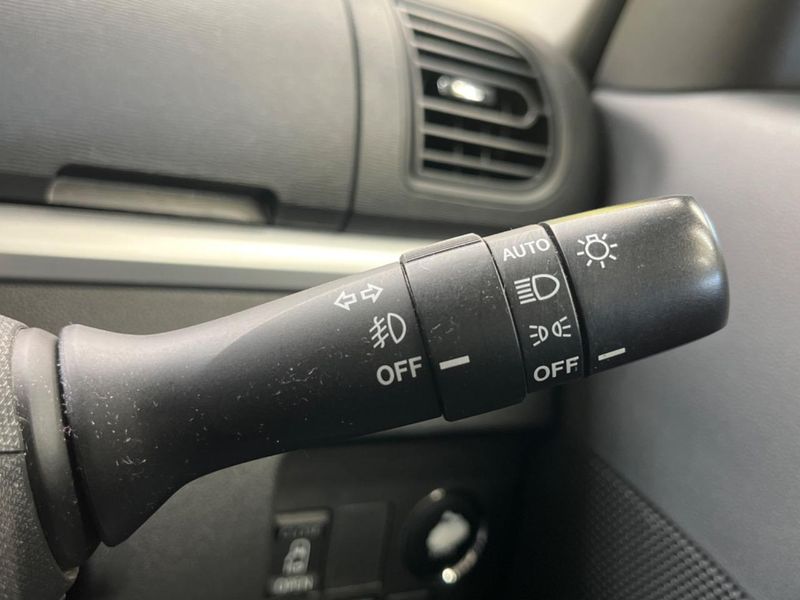 2014 Daihatsu Tanto DBA-LA600S (UW-6a2e1b568d591)[23]