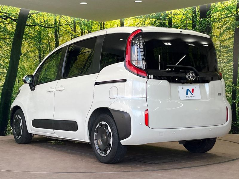 2023 Toyota Sienta 6AA-MXPL10G (UW-6a2e1bc5a81a0)[10]