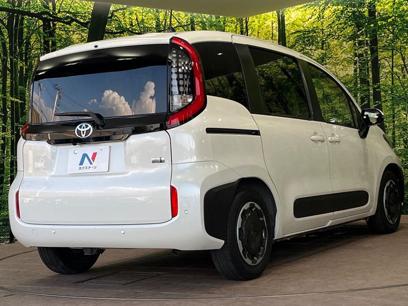 2023 Toyota Sienta 6AA-MXPL10G (UW-6a2e1bc5a81a0)[8]