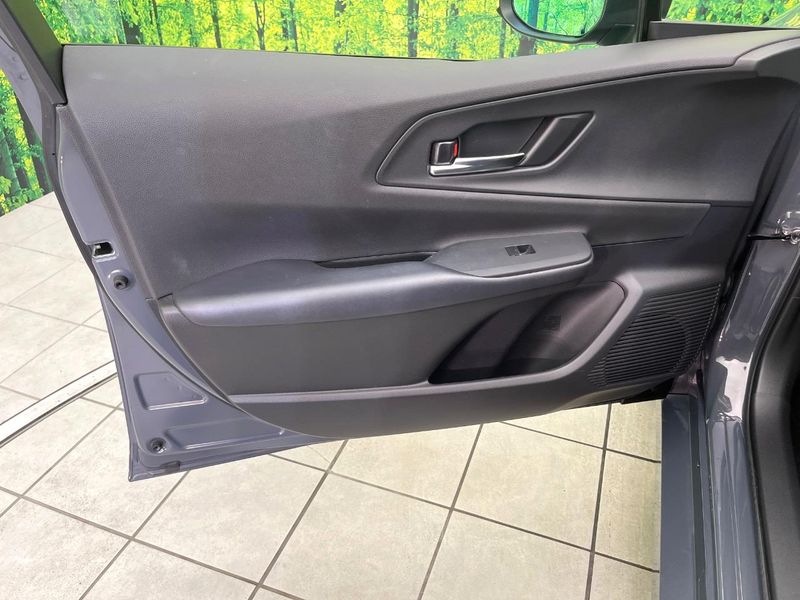 2023 Toyota Prius 6AA-MXWH65 (UW-6a2e1bd739a77)[28]