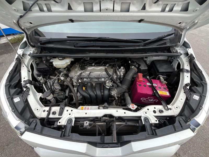 2018 Toyota Voxy DBA-ZRR80W (UW-6a2e1c50a6a72)[4]