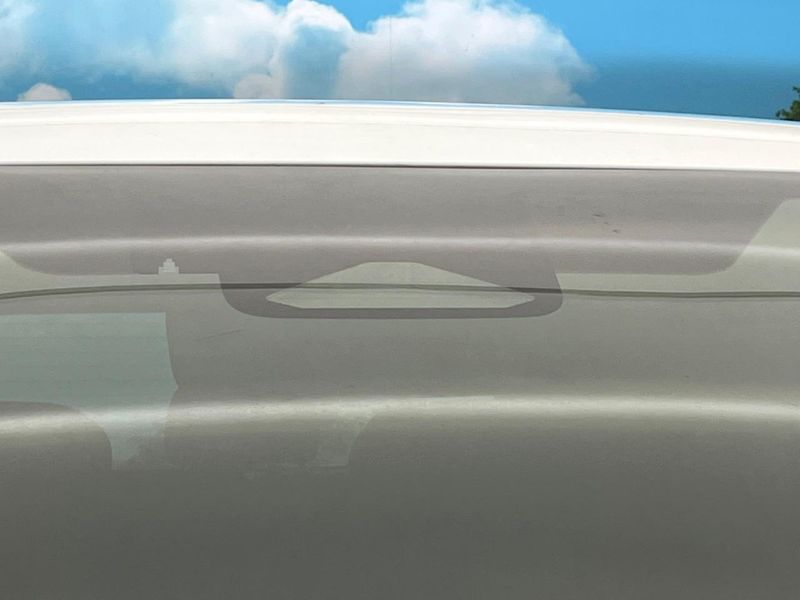 2026 Toyota Vellfire Hybrid 6AA-AAHH40W (UW-6a2f6ba959575)[14]