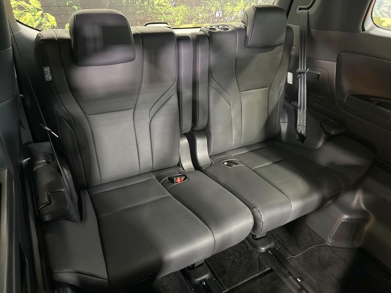 2024 Toyota Alphard 3BA-AGH40W (UW-6a2f6bbb4c5d9)[28]
