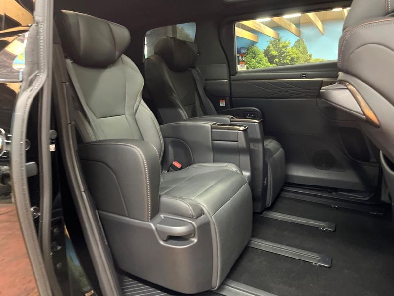2025 Toyota Alphard 3BA-AGH40W (UW-6a2f6bbbe0821)[20]
