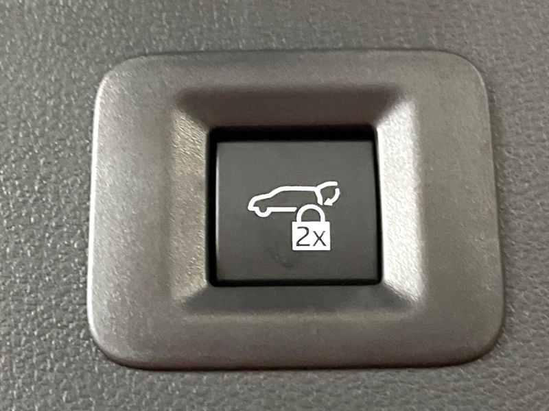 2025 Toyota Alphard 3BA-AGH40W (UW-6a2f6bbbe0821)[15]