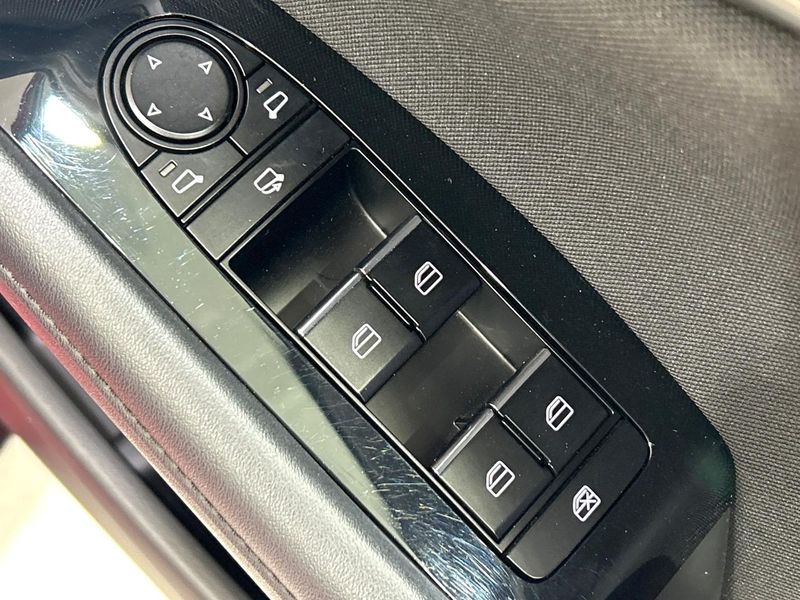 2019 Mazda Mazda 3 Fastback 6BA-BP5P (UW-6a2f6bf319f38)[29]