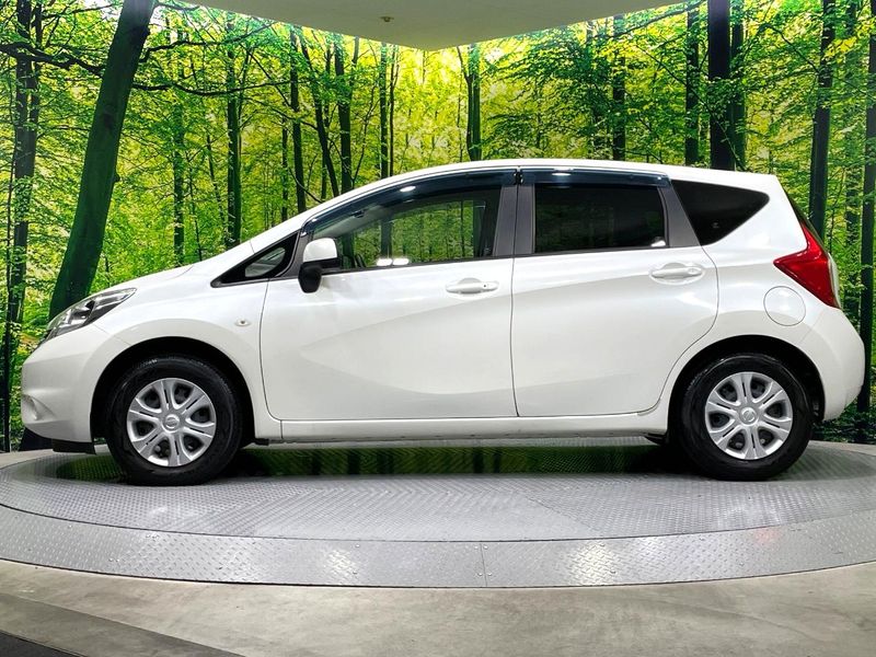 2013 Nissan Note DBA-E12 (UW-6a2f6c0458506)[5]