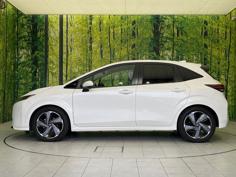 2022 Nissan Aura 6AA-FE13 (UW-6a2f6c0e7016b)[13]