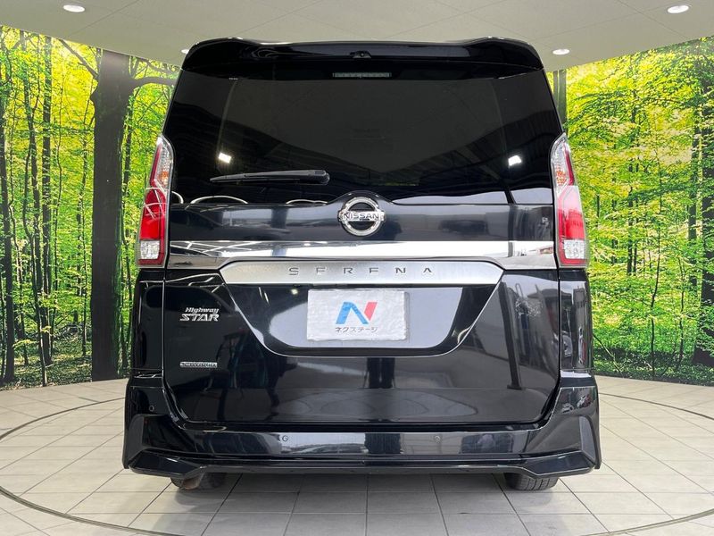2019 Nissan Serena DAA-GFC27 (UW-6a2f6c2058a6f)[18]