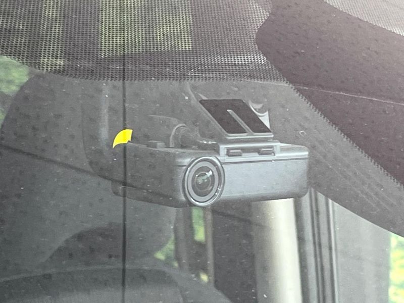 2019 Nissan Serena DAA-GFC27 (UW-6a2f6c2058a6f)[22]