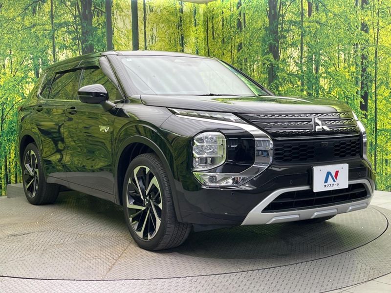 2022 Mitsubishi OUTLANDER PHEV 5LA-GN0W (UW-6a2f6c28d4654)[9]