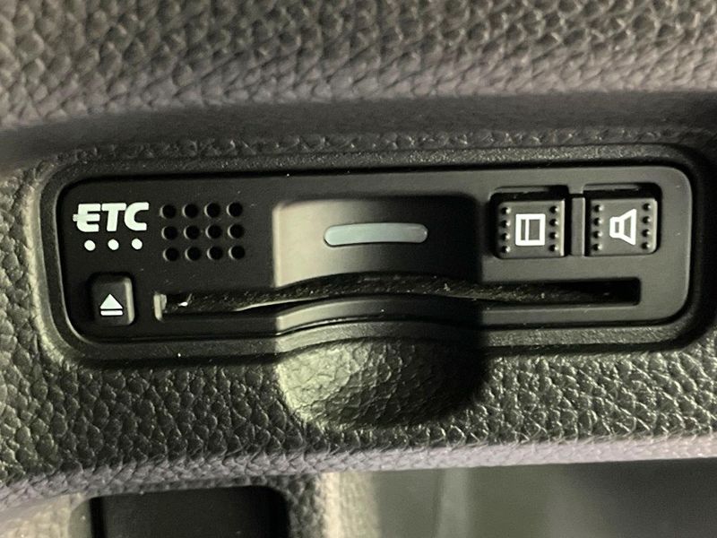 2019 Honda N-BOX CUSTOM DBA-JF3 (UW-6a2f6c5def6e7)[18]