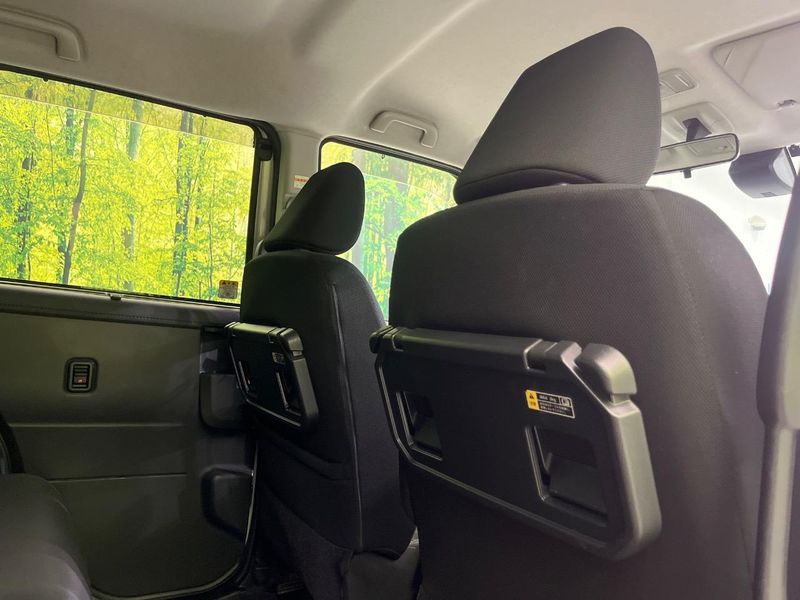 2018 Toyota Roomy DBA-M900A (UW-6a2f6cb443a5a)[23]