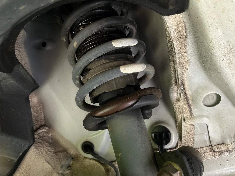 2018 Toyota Roomy DBA-M900A (UW-6a2f6cb443a5a)[13]