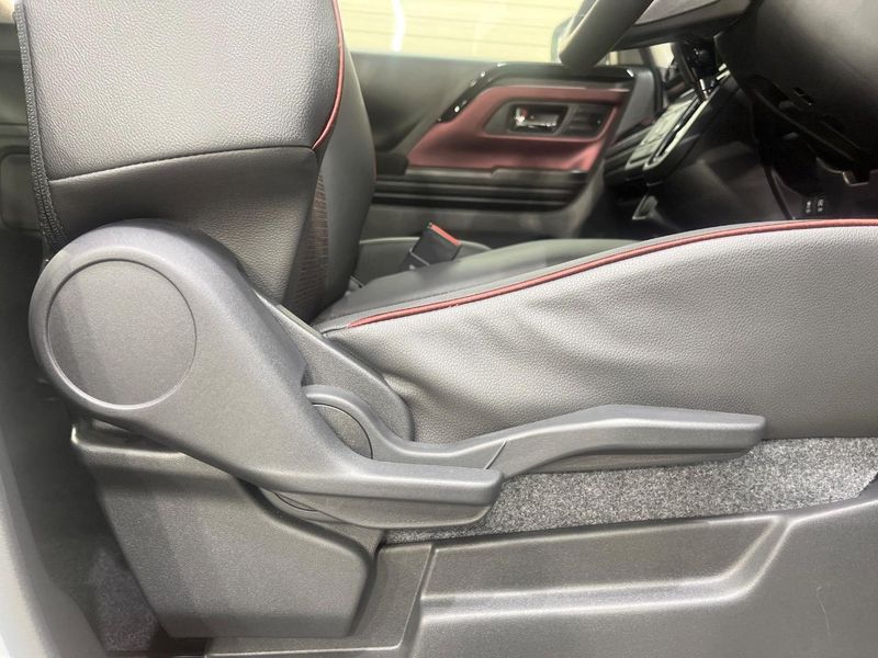 2024 Suzuki Spacia Custom 5AA-MK94S (UW-6a2f6cda6aeec)[10]