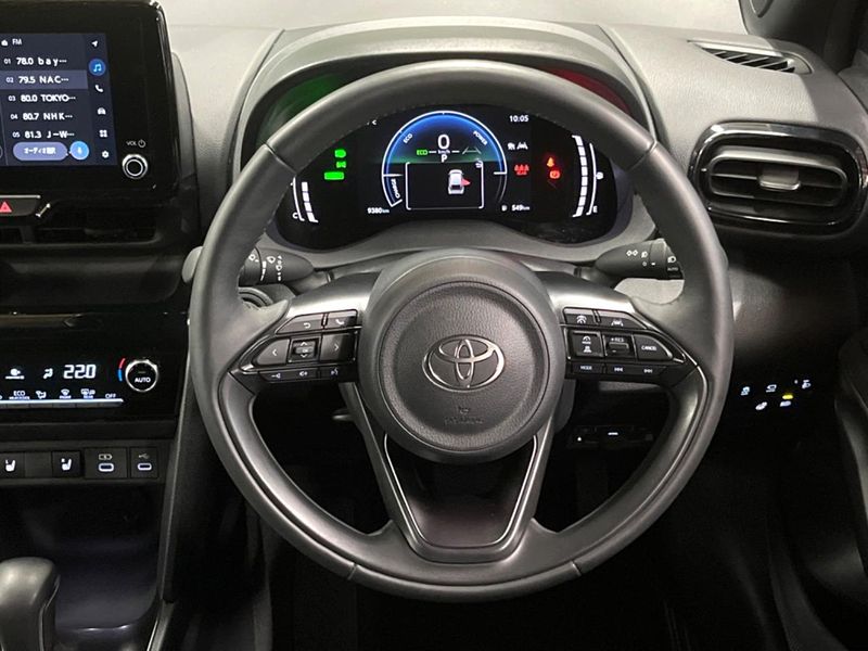 2025 Toyota Yaris Cross 6AA-MXPJ10 (UW-6a2f6d0093628)[22]