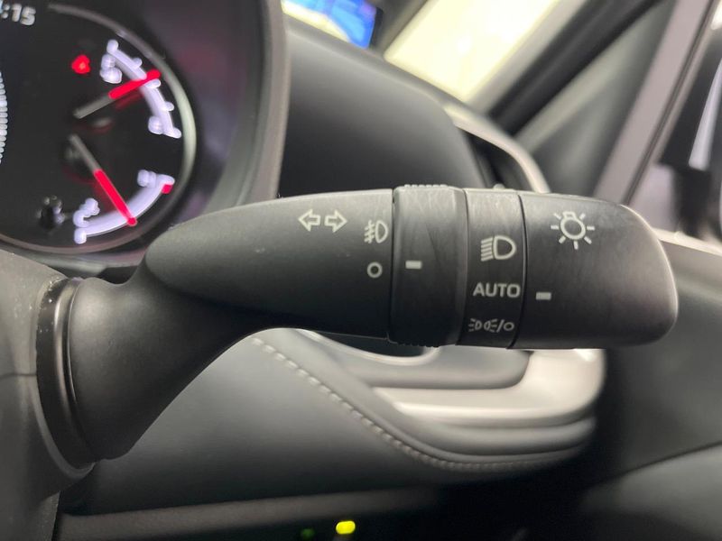 2023 Toyota Noah 6BA-MZRA90W (UW-6a2f6d16d5b21)[23]