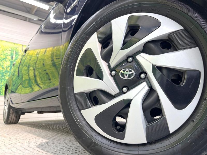 2019 Toyota Aqua DAA-NHP10 (UW-6a2f6d1fc1b5e)[17]