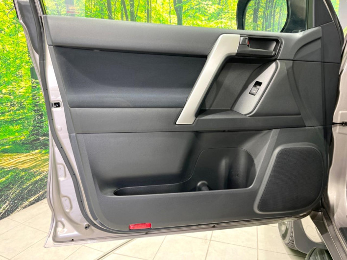 2020 Toyota Land Cruiser Prado 3BA-TRJ150W (UW-6a2f6d503870e)[9]