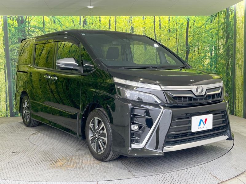 2018 Toyota Voxy DBA-ZRR80W (UW-6a2f6d7bef0d5)[10]