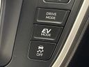 2023 Toyota Noah 6AA-ZWR90W (UW-6a2f6d9d14974)[25]