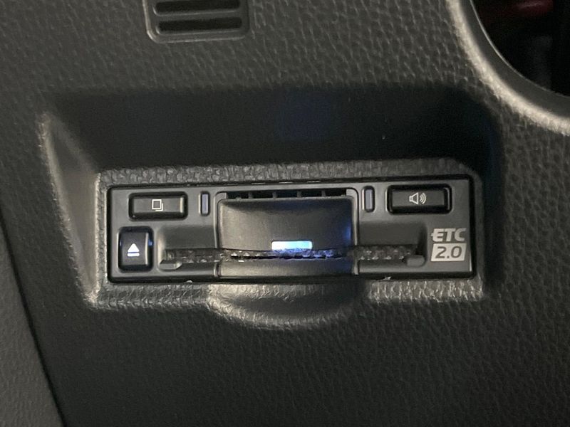 2023 Toyota Noah 6AA-ZWR90W (UW-6a2f6d9d14974)[20]