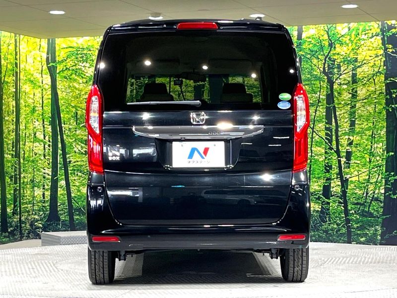 2018 Honda N-BOX DBA-JF3 (UW-6a30be2354be4)[5]
