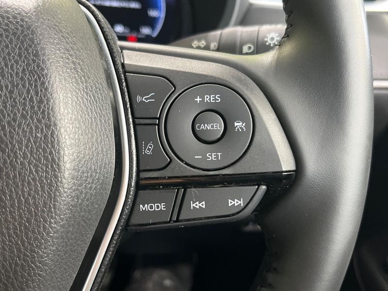 2023 Toyota Harrier 6BA-MXUA80 (UW-6a30bef1d354f)[21]