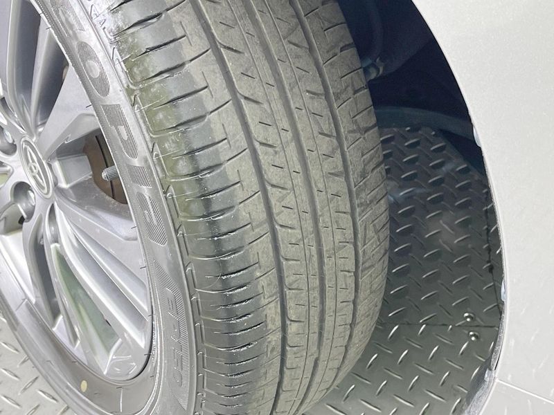 2023 Toyota Voxy 6BA-MZRA90W (UW-6a30befcdfbc3)[11]