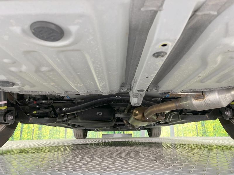 2023 Toyota Voxy 6BA-MZRA90W (UW-6a30befcdfbc3)[23]
