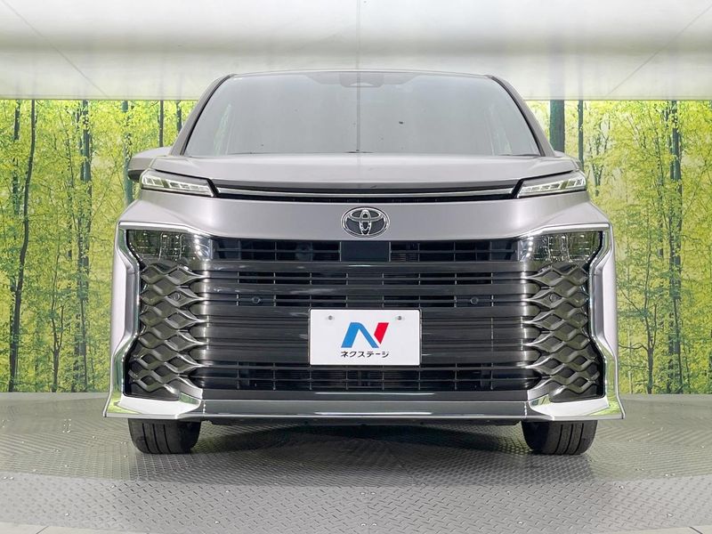 2023 Toyota Voxy 6BA-MZRA90W (UW-6a30befcdfbc3)[15]