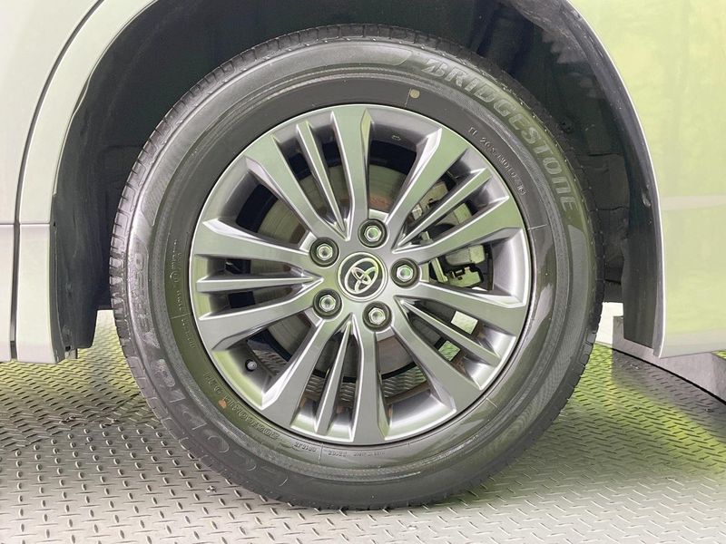 2023 Toyota Voxy 6BA-MZRA90W (UW-6a30befcdfbc3)[12]