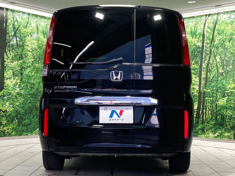 2016 Honda Step Wagon DBA-RP1 (UW-6a30bf26d94cd)[22]
