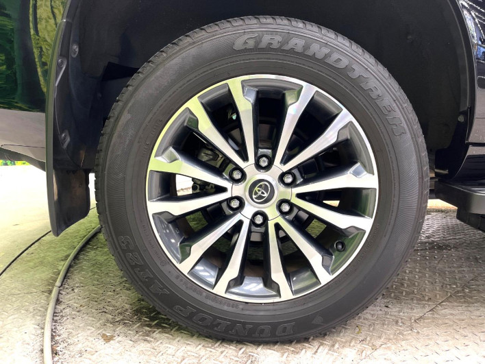 2021 Toyota Land Cruiser Prado 3BA-TRJ150W (UW-6a30bf4f288a7)[10]
